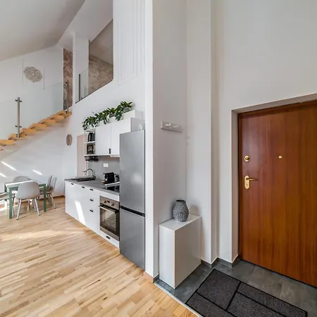 Prime 20 - By Immokon ブダペスト